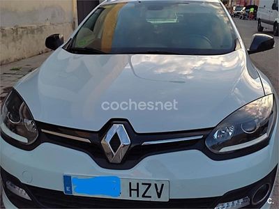 Blanco Usado 2014 Renault Mégane III LIMITED Berlina | 9750 € (Un poco caro)