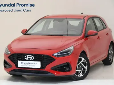 Käytetty Hyundai i30 100 HP (73 kW) 2024 Punainen