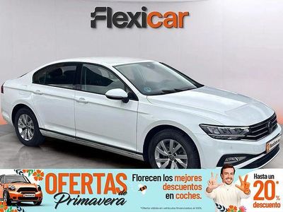 Usado VW Passat 150 CV (110 kW) 2021 Blanco Berlina