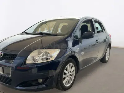 Używany Toyota Auris Sol 126 KM (92 kW) 2008 Niebieski Hatchback