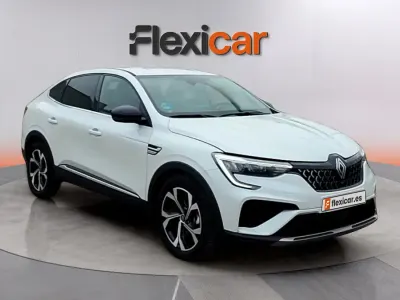 Usado Renault Arkana Techno 145 CV (106 kW) 2025 Gris SUV