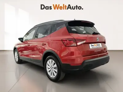 Usado Seat Arona Style 115 CV (84 kW) 2025 Rojo SUV