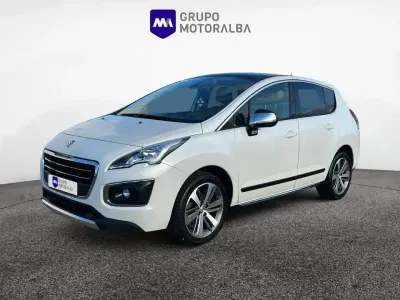 Usado Peugeot 3008 Allure 130 CV (95 kW) 2016 Blanco SUV