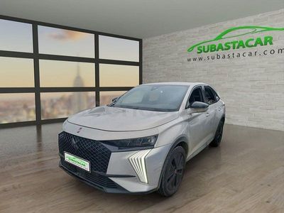 Usado DS Automobiles DS7 Crossback Performance 130 CV (95 kW) 2023 Gris / plata SUV
