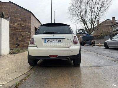Usado Mini Cooper 116 CV (85 kW) 2007 Blanco Utilitario