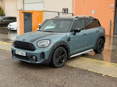 Usado Mini Cooper Countryman 136 CV (100 kW) 2023 Verde SUV