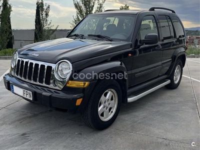 Usado Jeep Cherokee 163 CV (119 kW) 2007 Negro SUV
