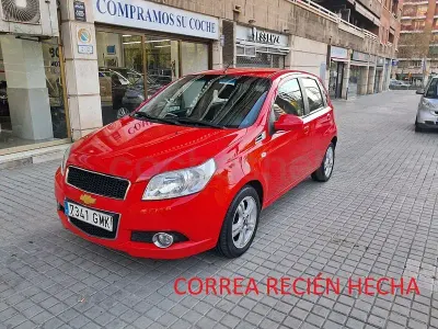 Usado Chevrolet Aveo LT 94 CV (69 kW) 2009 Rojo Berlina