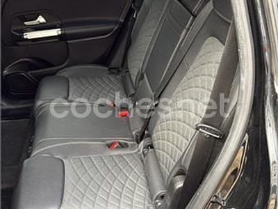 Mercedes GLB200