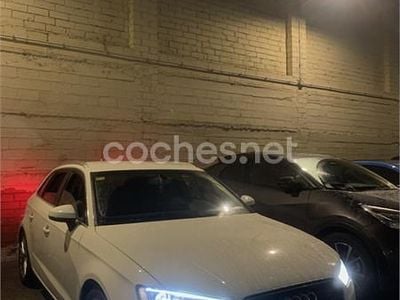 Usado Audi A3 Attraction 150 CV (110 kW) 2013 Blanco Berlina
