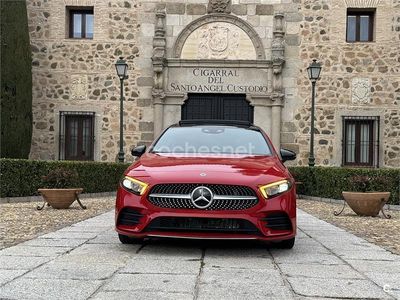 Usado Mercedes A180 109 CV (80 kW) 2019 Rojo Berlina
