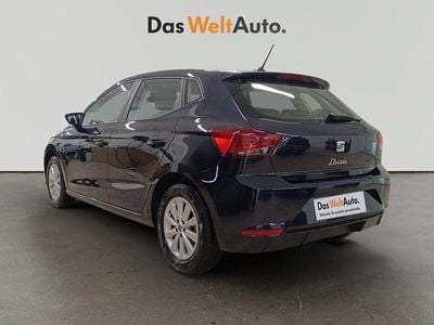 Usado Seat Ibiza Style 110 CV (80 kW) 2022 Azul Utilitario