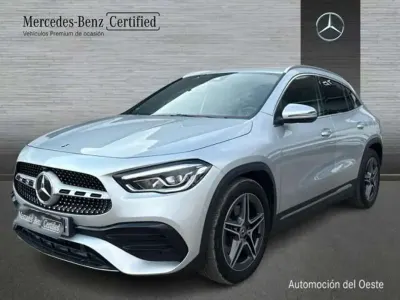 Usado Mercedes GLA180 136 CV (100 kW) 2021 Gris SUV