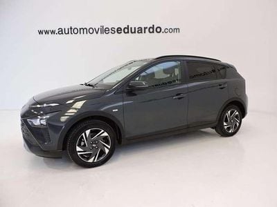 Usado Hyundai Bayon 101 CV (74 kW) 2022 Gris SUV