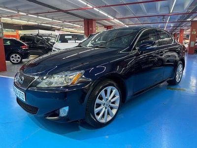 Azul Usado 2010 Lexus IS220d Luxury Line Berlina | 12.990 € (Un poco caro)