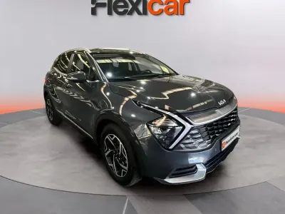 Usado Kia Sportage 136 CV (100 kW) 2023 Gris SUV