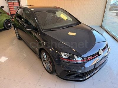 Usado VW Golf VII GTI Clubsport 265 CV (194 kW) 2017 Gris / plata Berlina