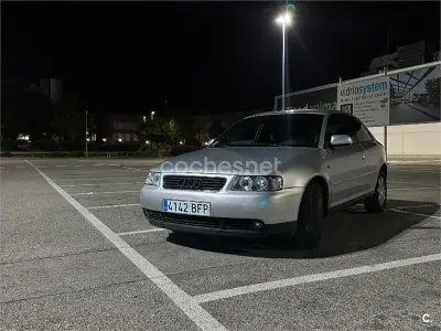 Begagnad Audi A3 Attraction 101 HK (74 kW) 2001 Grå Halvkombi