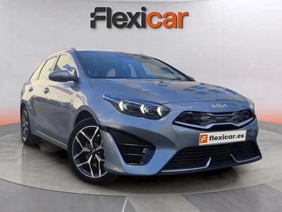 Gris Usado 2022 Kia Ceed Utilitario | 17.490 € (Precio justo)