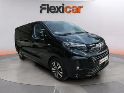 Begagnad Peugeot Traveller Business-Line 180 HK (132 kW) 2024 Svart Minibuss