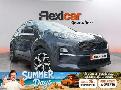 Usado Kia Sportage 136 CV (100 kW) 2020 Gris / plata SUV