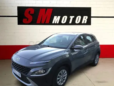 Usado Hyundai Kona 120 HP (88 kW) 2021 Cinzento SUV