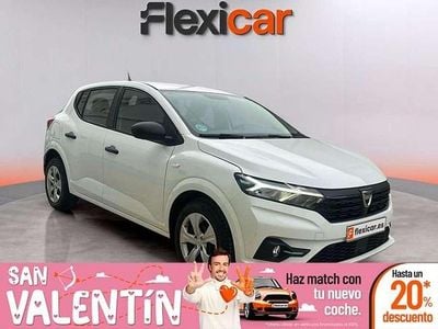 Usado Dacia Sandero Essentiel 67 CV (49 kW) 2021 Blanco Utilitario