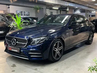 Usado Mercedes E43 AMG 401 CV (294 kW) 2017 Azul Berlina