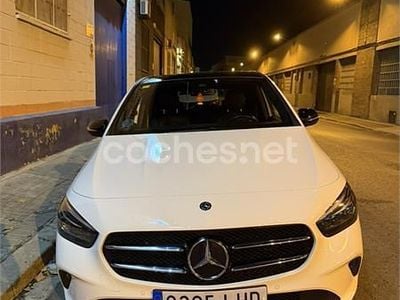 Usado Mercedes B180 122 CV (89 kW) 2020 Blanco Monovolumen