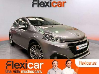 Usado Peugeot 208 Allure 82 CV (60 kW) 2018 Gris Utilitario