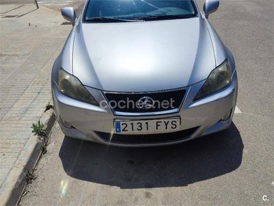 Lexus IS220d