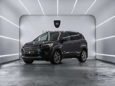 Usado Ford Kuga Titanium 150 CV (110 kW) 2016 Gris SUV