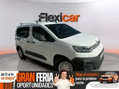 Käytetty Citroën Berlingo Feel 102 HP (75 kW) 2019 Valkoinen Tila-auto