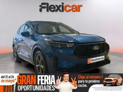 Usado Ford Kuga ST-Line 150 HP (110 kW) 2025 Azul SUV