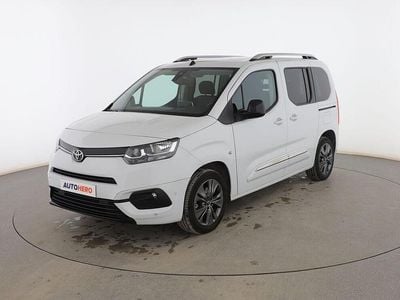 Blanco Usado 2022 Toyota Proace Verso Advance Familiar | 23.499 € (Precio justo)