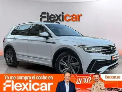 Usado VW Tiguan R-line 150 CV (110 kW) 2021 Blanco SUV