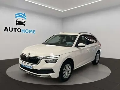 Usado Skoda Kamiq Ambition 110 CV (80 kW) 2021 Blanco SUV
