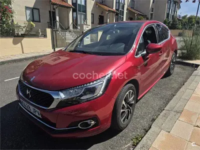 Usado DS Automobiles DS4 Style 120 CV (88 kW) 2016 Rojo Berlina