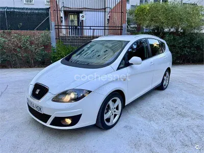 Usado Seat Altea XL Style 140 CV (102 kW) 2011 Blanco Monovolumen