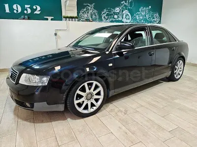 Usado Audi A4 S-Line 130 CV (95 kW) 2001 Negro Berlina