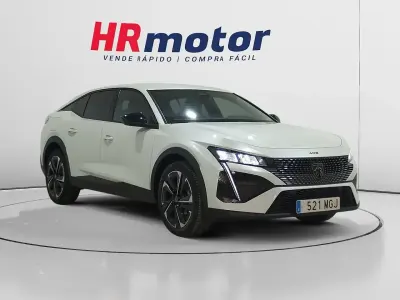 Usado Peugeot 408 Allure 130 CV (95 kW) 2023 Blanco SUV