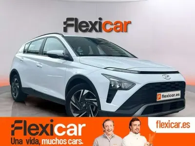 Begagnad Hyundai Bayon 84 HK (61 kW) 2023 Vit SUV