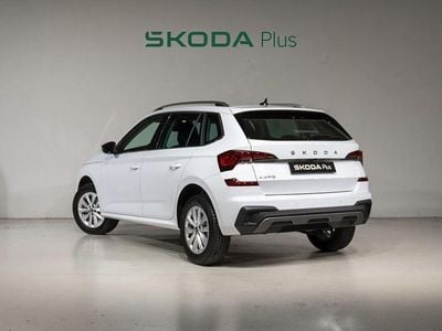 Usado Skoda Kamiq Selection 115 CV (84 kW) 2025 Blanco SUV