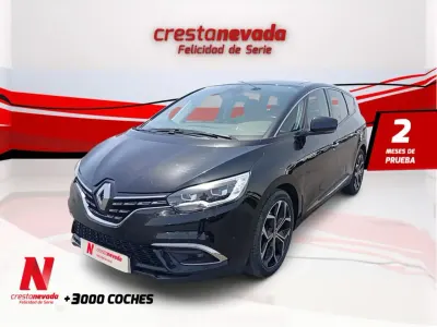 Usado Renault Grand Scénic Zen 140 CV (102 kW) 2022 Negro