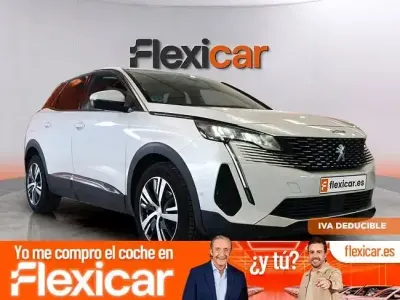 Usado Peugeot 3008 Allure 130 CV (95 kW) 2021 Blanco SUV