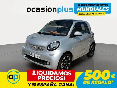 Usado Smart ForTwo Coupé Passion 71 CV (52 kW) 2015 Gris Coupe