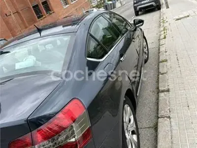 Usado Citroën C5 140 CV (102 kW) 2012 Azul Berlina