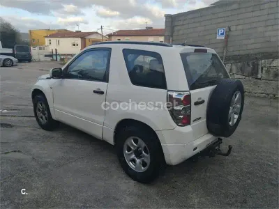 Begagnad Suzuki Grand Vitara 129 HK (94 kW) 2008 Vit SUV