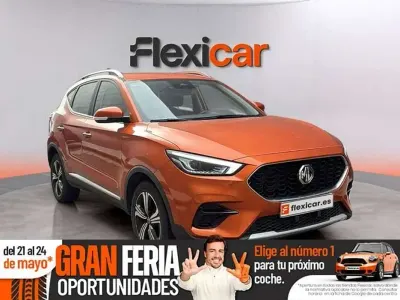 Käytetty MG ZS Luxury 106 HP (77 kW) 2025 Oranssi Katumaasturi
