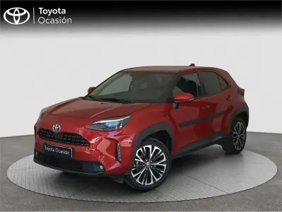 Usado Toyota Yaris Cross Style 116 CV (85 kW) 2022 Rojo SUV